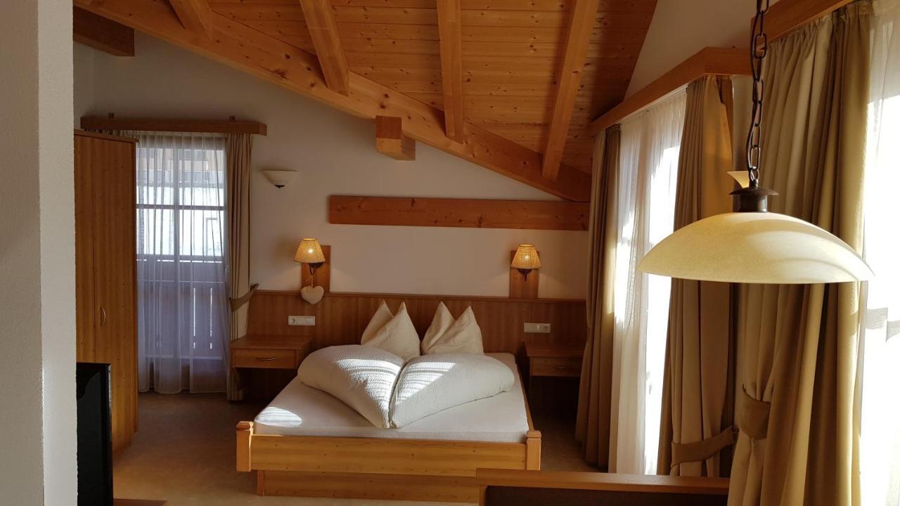 Hotel Gsieserhof Santa Maddalena in Casies Esterno foto
